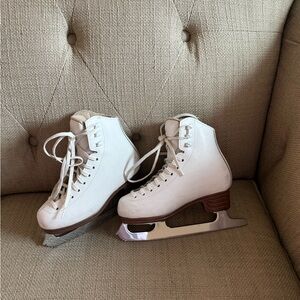 Girls 12C Jackson mystique ice skates